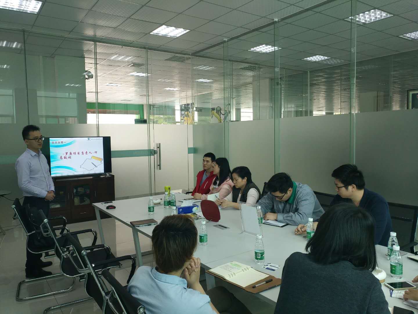 祝贺罗庚机器人签约顺景华体会体育-华体会(中国)-华体会(中国)